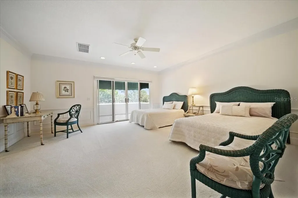 236 Saint James Park Osprey FL 34229