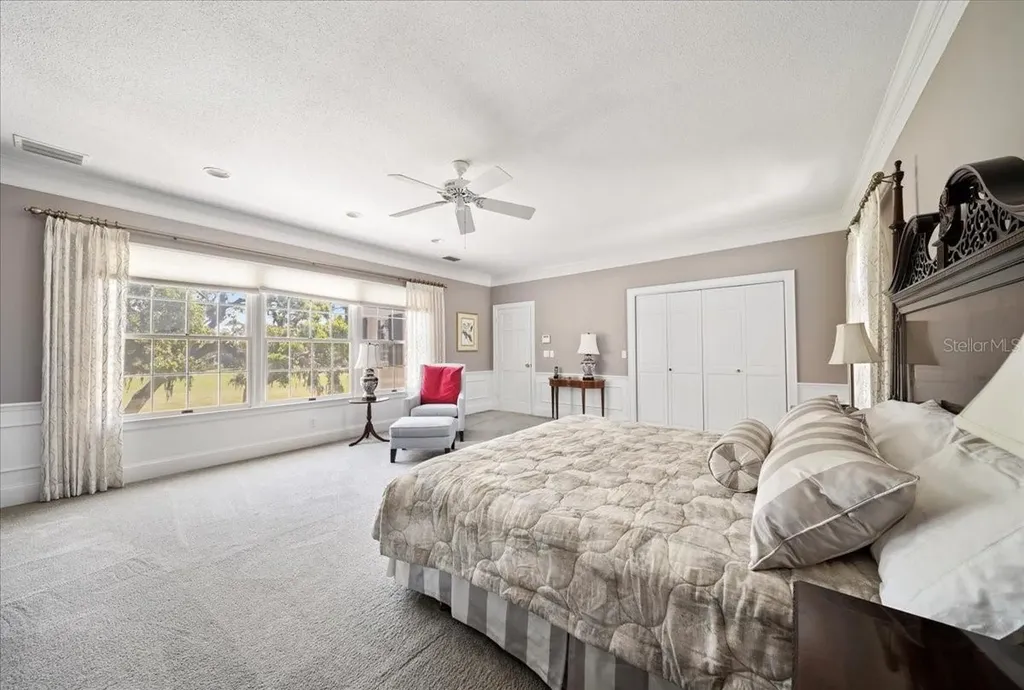 236 Saint James Park Osprey FL 34229
