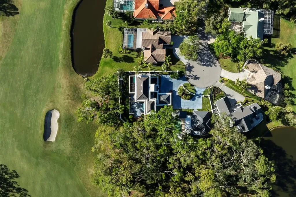 236 Saint James Park Osprey FL 34229