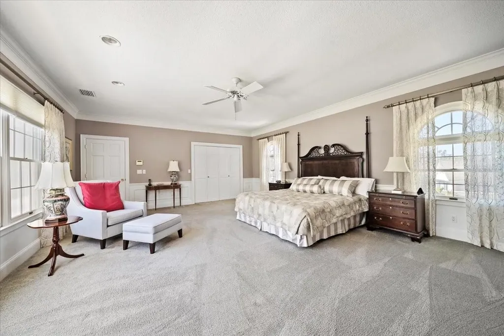 236 Saint James Park Osprey FL 34229