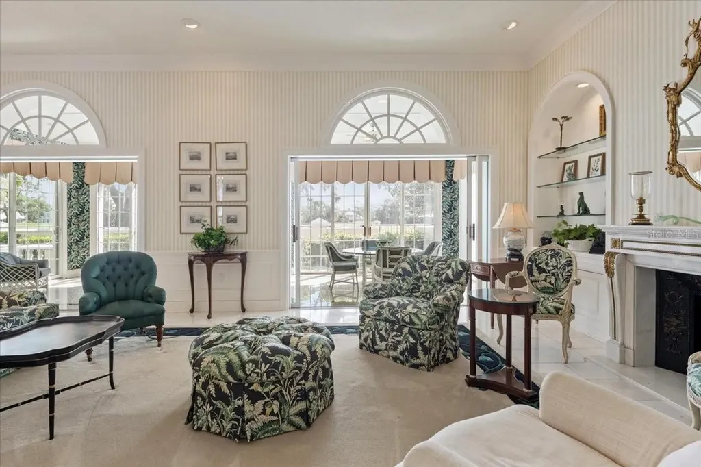 236 Saint James Park Osprey FL 34229