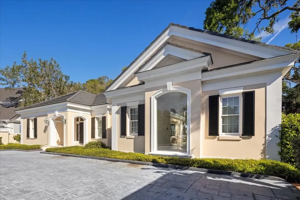 236 Saint James Park Osprey FL 34229