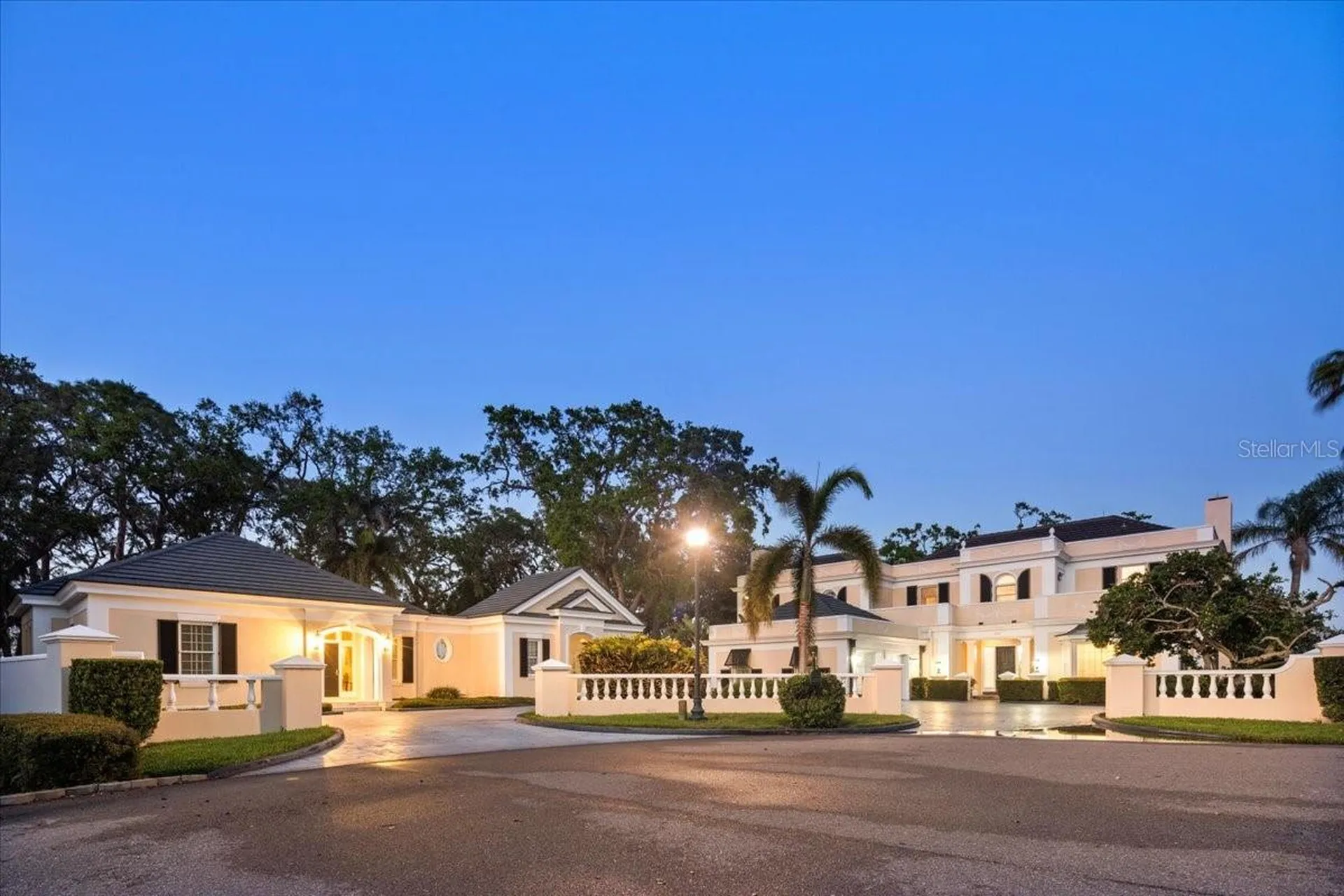 236 Saint James Park Osprey FL 34229