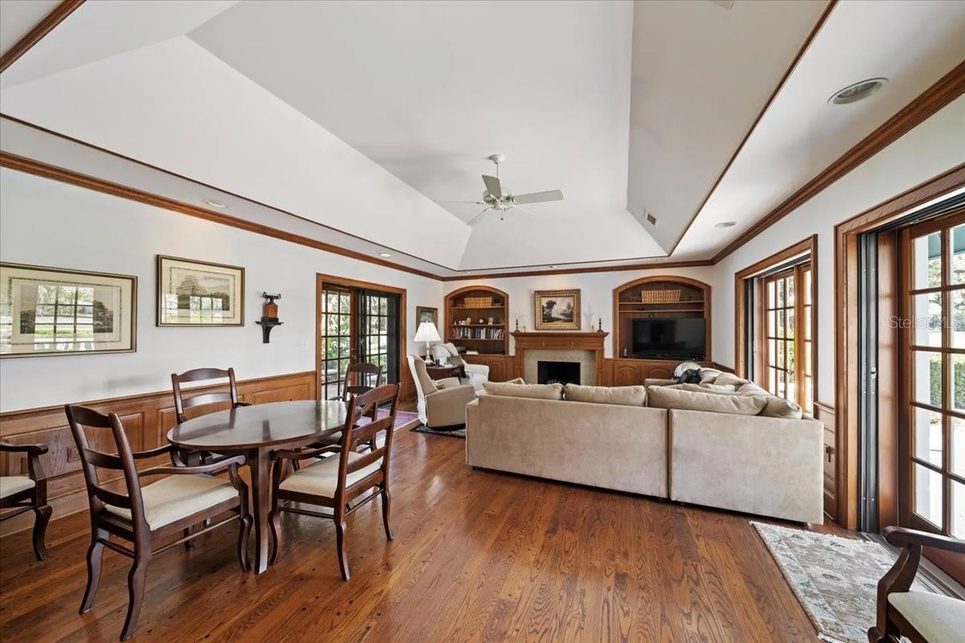 236 Saint James Park Osprey FL 34229