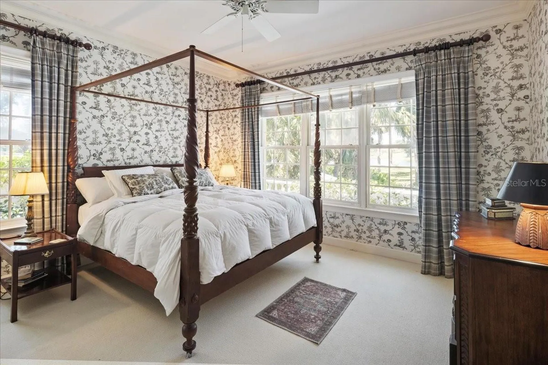 236 Saint James Park Osprey FL 34229