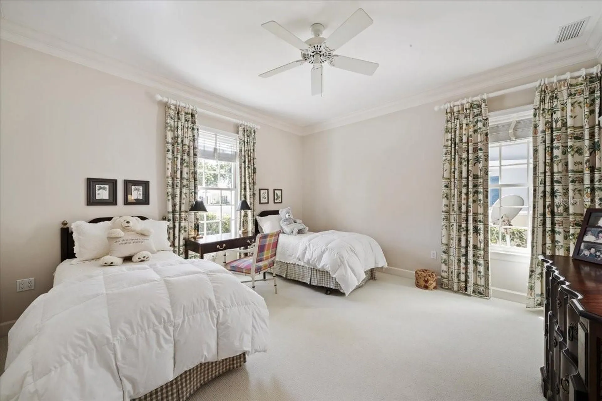 236 Saint James Park Osprey FL 34229