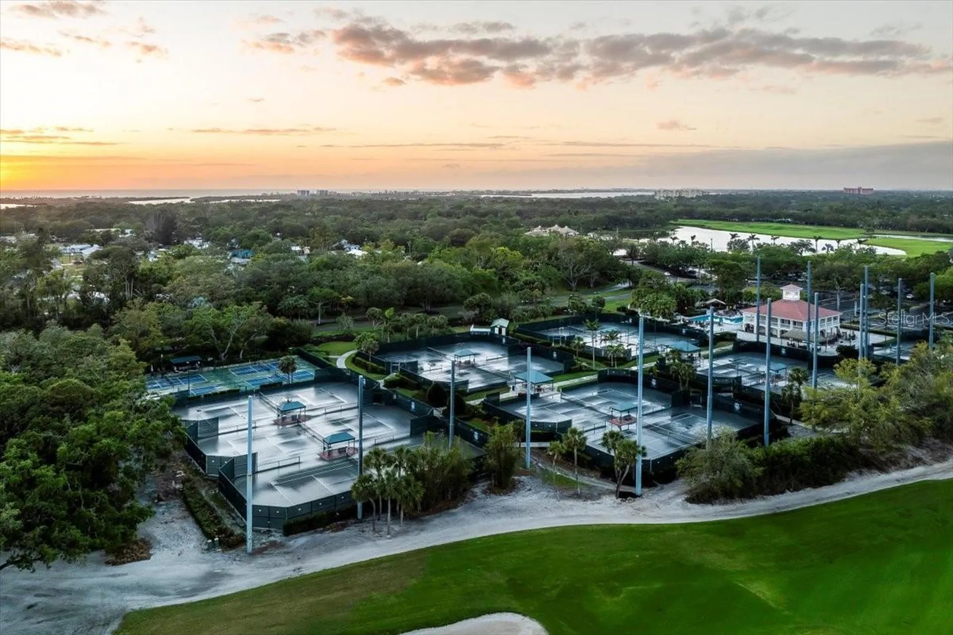 236 Saint James Park Osprey FL 34229