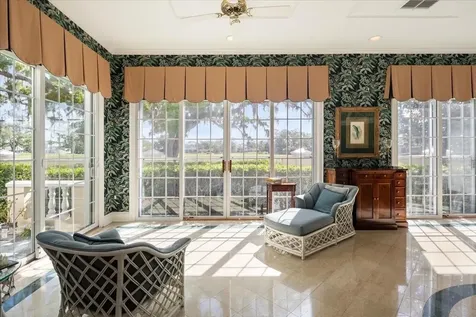 236 Saint James Park Osprey FL 34229