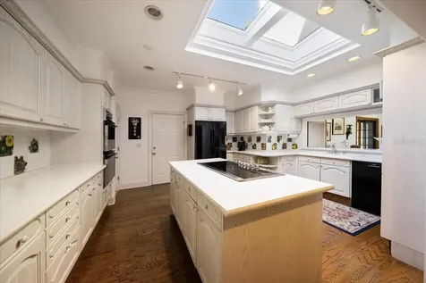 236 Saint James Park Osprey FL 34229