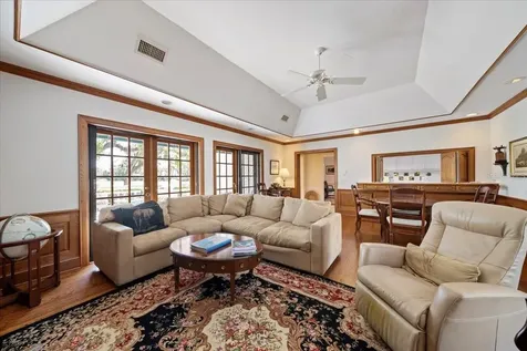 236 Saint James Park Osprey FL 34229