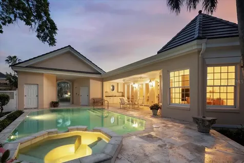 236 Saint James Park Osprey FL 34229