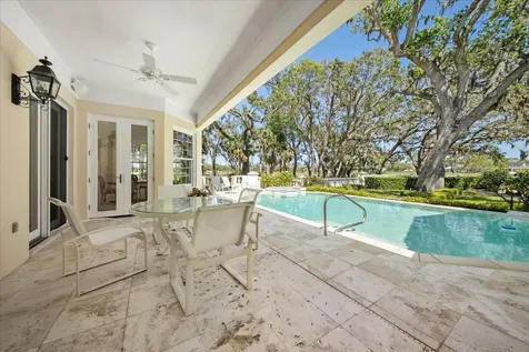 236 Saint James Park Osprey FL 34229