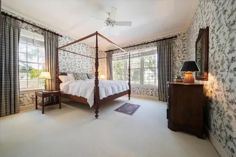 236 Saint James Park Osprey FL 34229