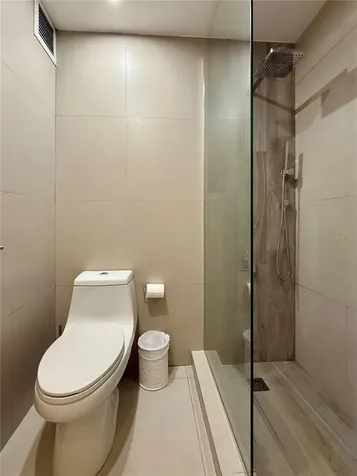 229 Carretera #2 Guaynabo PR 00966