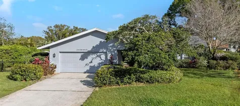 2889 Knollwood Court Clearwater FL 33761