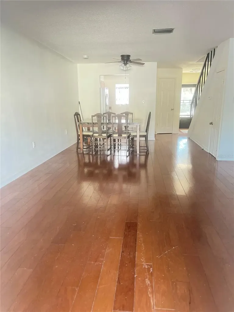 689 Lake Howard Drive NW Winter Haven FL 33880