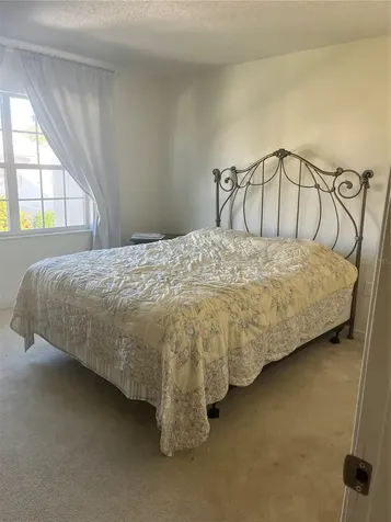 689 Lake Howard Drive NW Winter Haven FL 33880