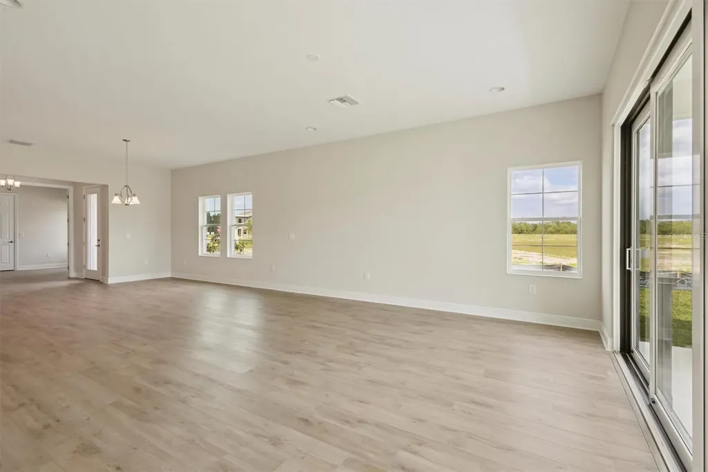 1988 Webbstone Way Zephyrhills FL 33541