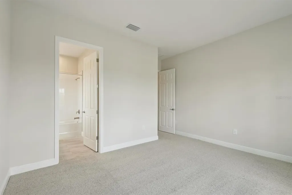 1988 Webbstone Way Zephyrhills FL 33541