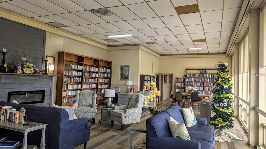 1007 Forest Lake Drive Lakeland FL 33809