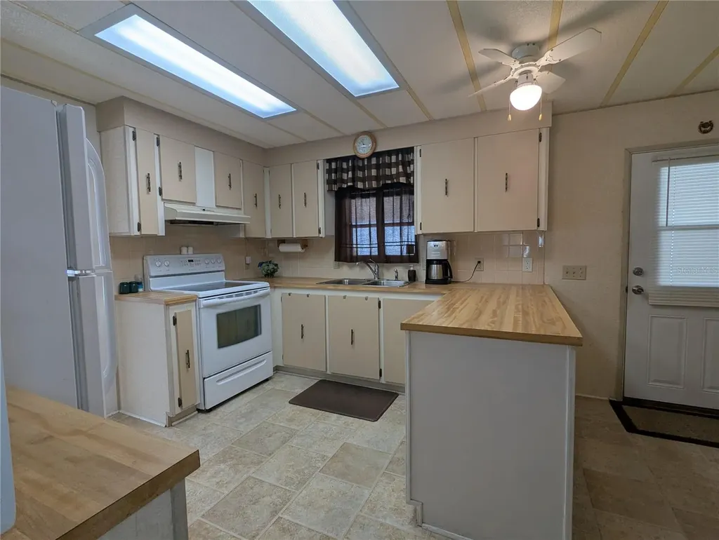 1007 Forest Lake Drive Lakeland FL 33809