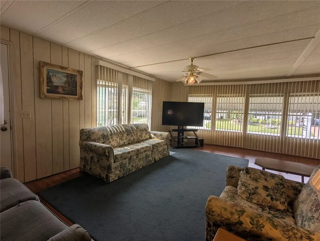 1007 Forest Lake Drive Lakeland FL 33809