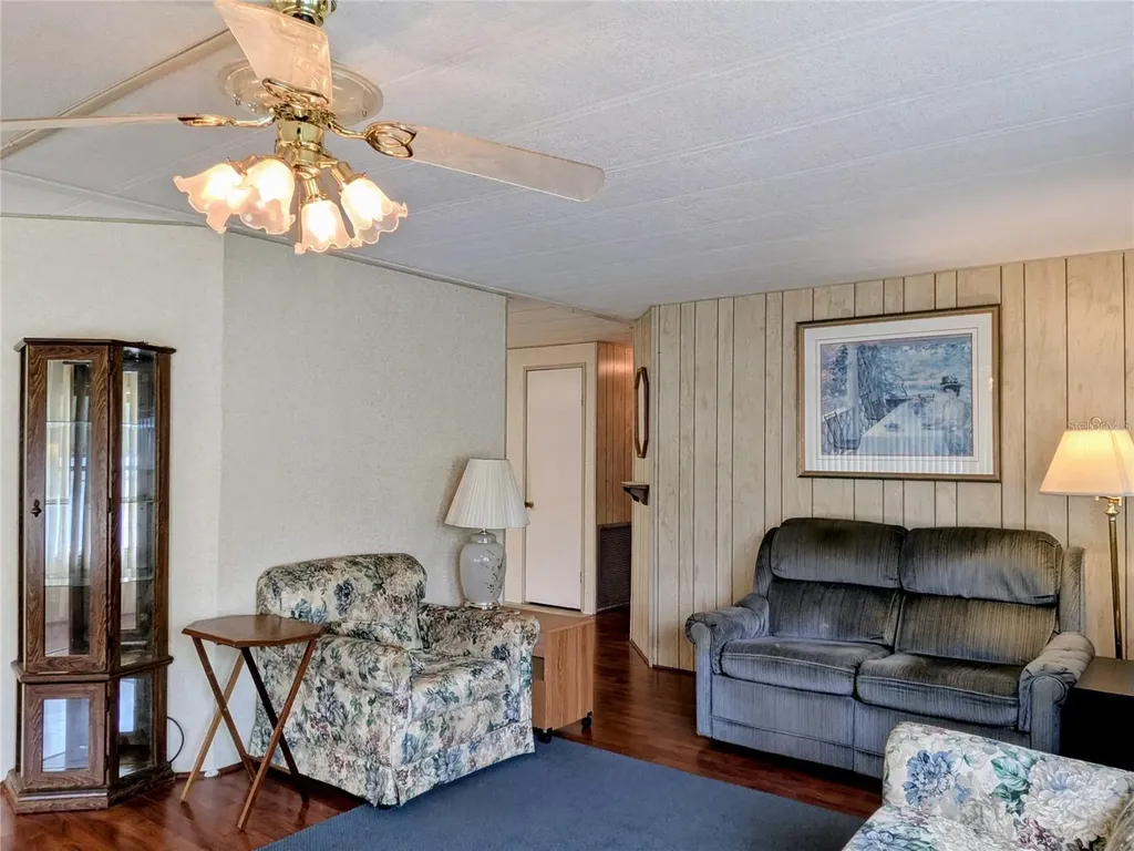 1007 Forest Lake Drive Lakeland FL 33809