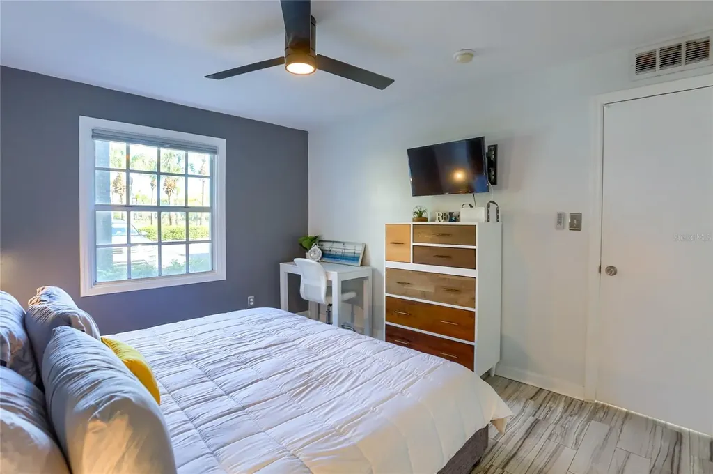 4975 Cobia Drive SE St Petersburg FL 33705