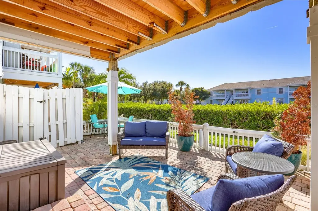 4975 Cobia Drive SE St Petersburg FL 33705