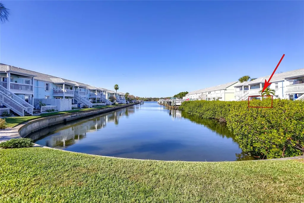 4975 Cobia Drive SE St Petersburg FL 33705