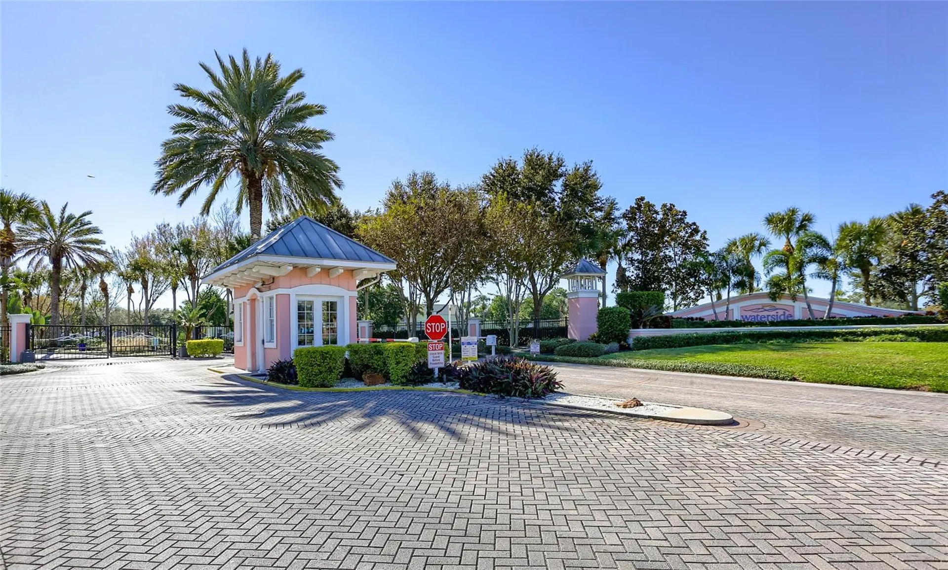 4975 Cobia Drive SE St Petersburg FL 33705