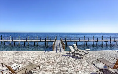 4975 Cobia Drive SE St Petersburg FL 33705