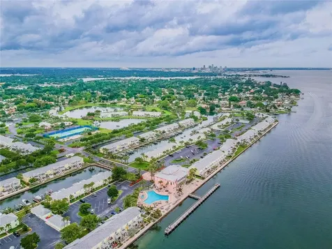 4975 Cobia Drive SE St Petersburg FL 33705