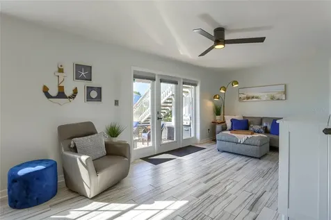 4975 Cobia Drive SE St Petersburg FL 33705