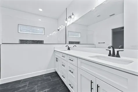 6682 SW 10th Lane Gainesville FL 32607