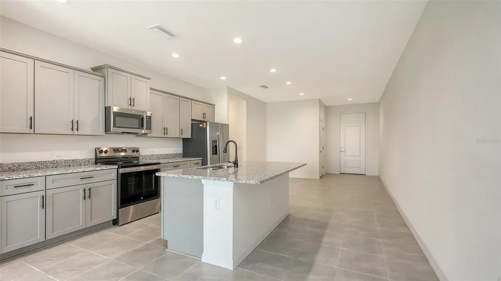 2360 Washington Palm Court Bradenton FL 34212