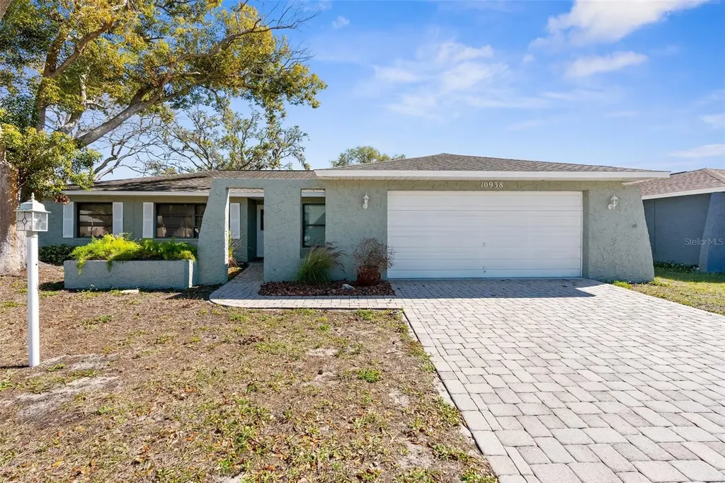 10938 Water Oak Drive Port Richey FL 34668