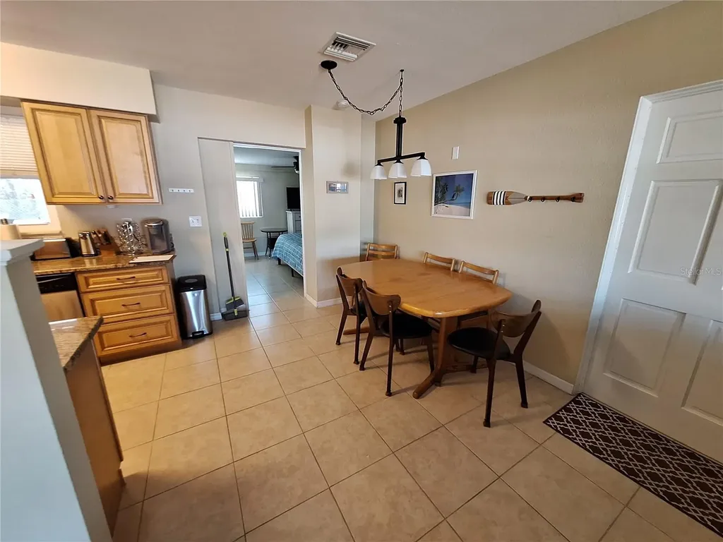 1541 Crest Drive Englewood FL 34223