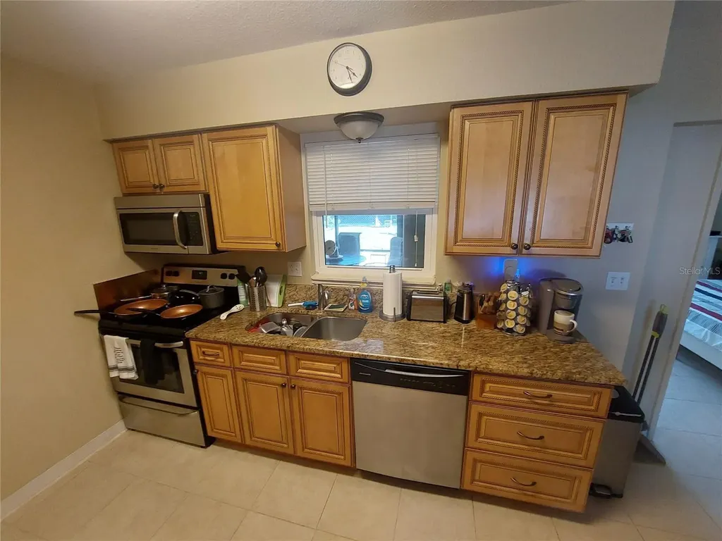 1541 Crest Drive Englewood FL 34223