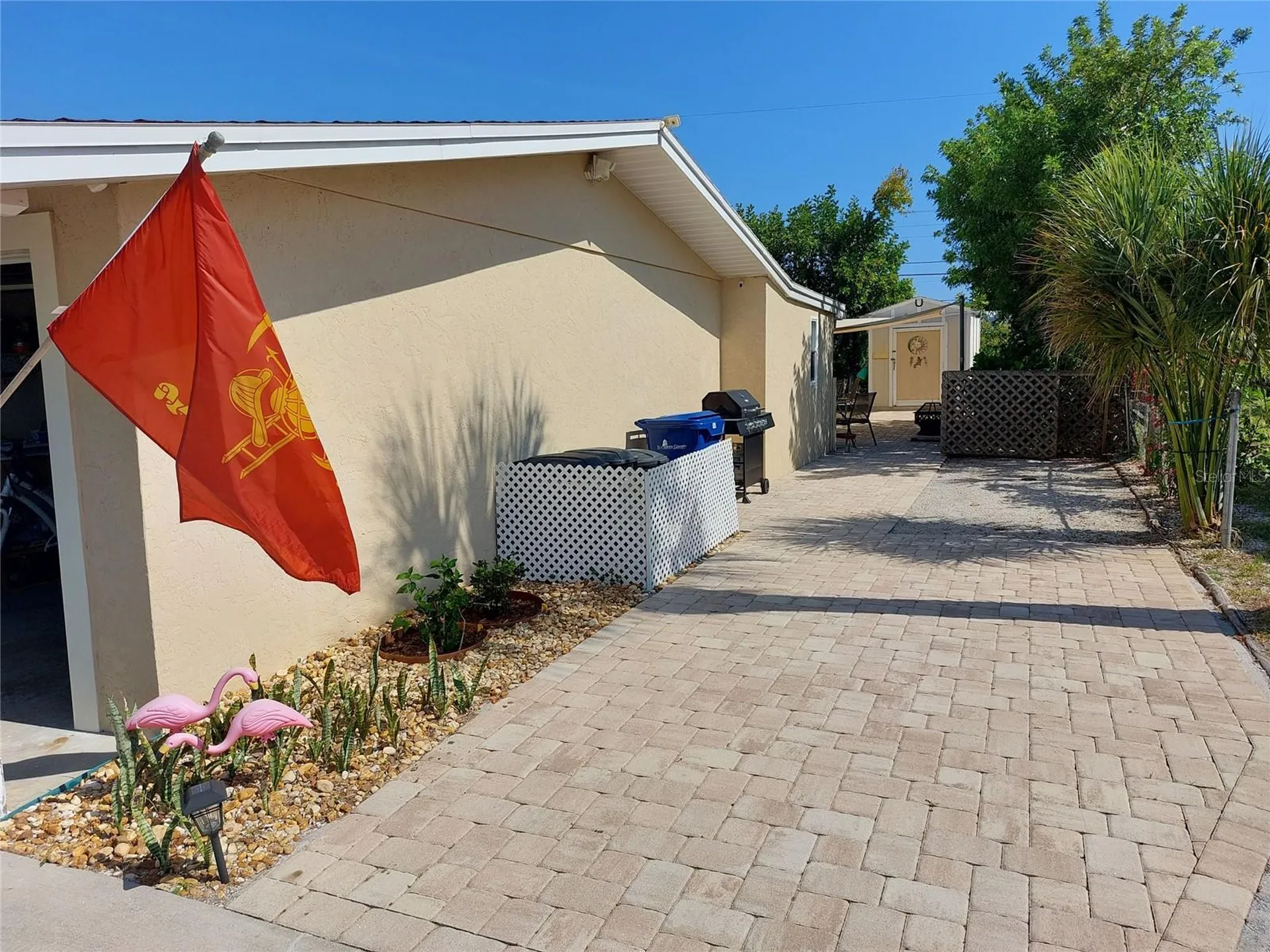 1541 Crest Drive Englewood FL 34223