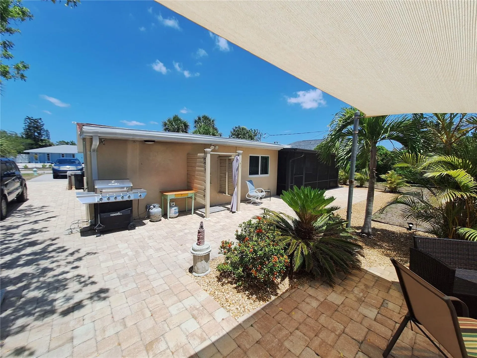 1541 Crest Drive Englewood FL 34223