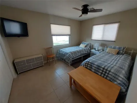 1541 Crest Drive Englewood FL 34223