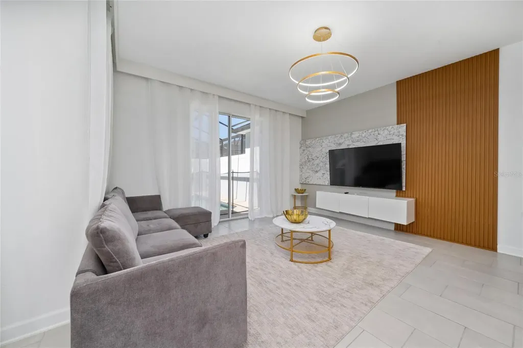 2636 Reading Trail Kissimmee FL 34746