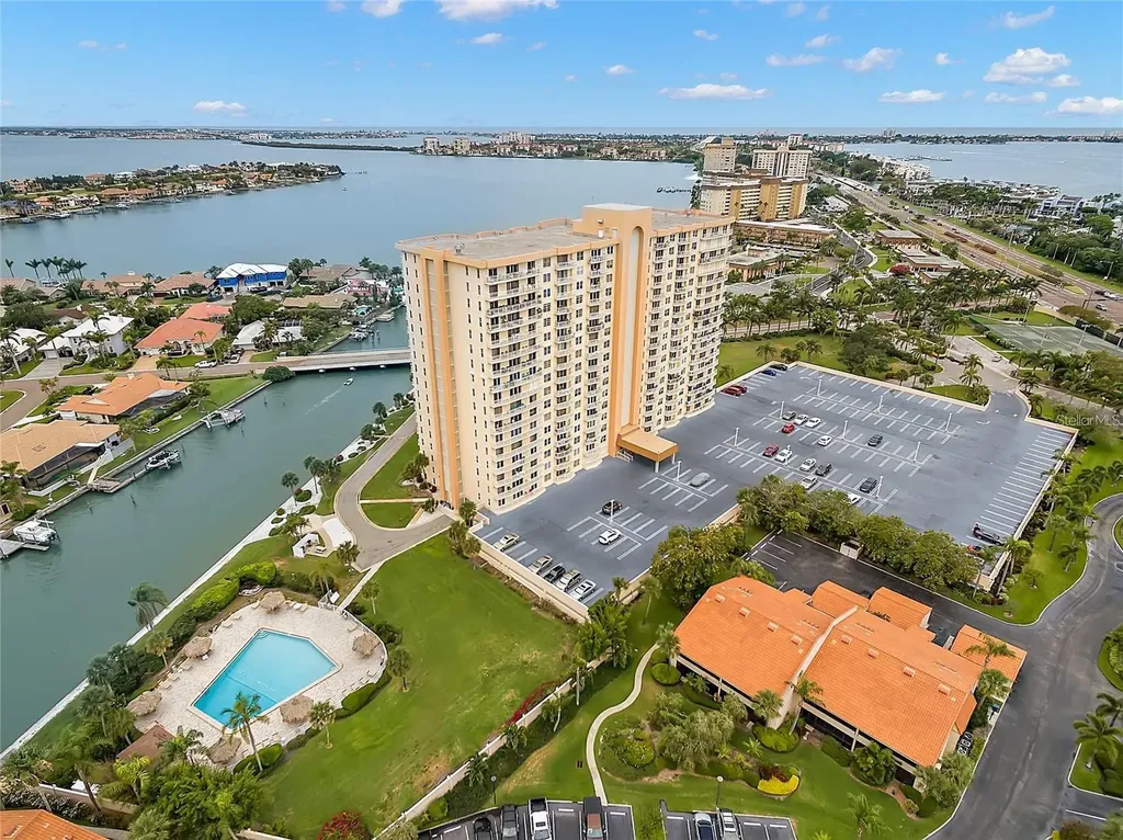 4900 Brittany Drive S St Petersburg FL 33715