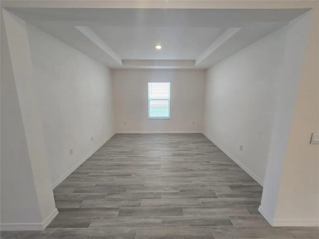355 S Sunset Avenue Mascotte FL 34753