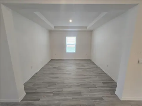 355 S Sunset Avenue Mascotte FL 34753
