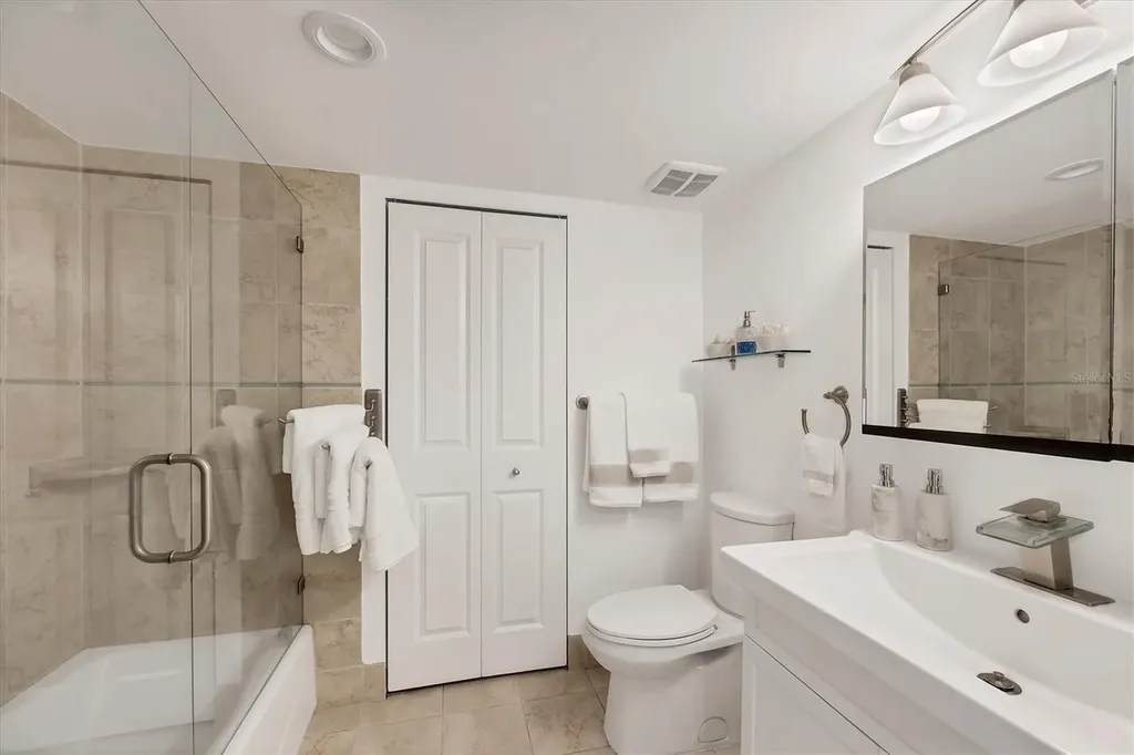 6285 Midnight Pass Road Sarasota FL 34242