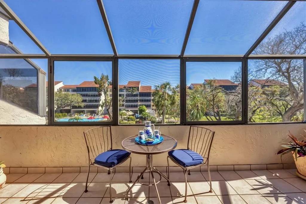 6285 Midnight Pass Road Sarasota FL 34242