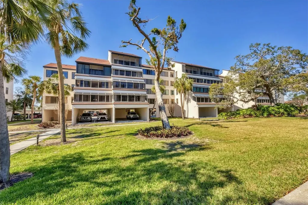 6285 Midnight Pass Road Sarasota FL 34242