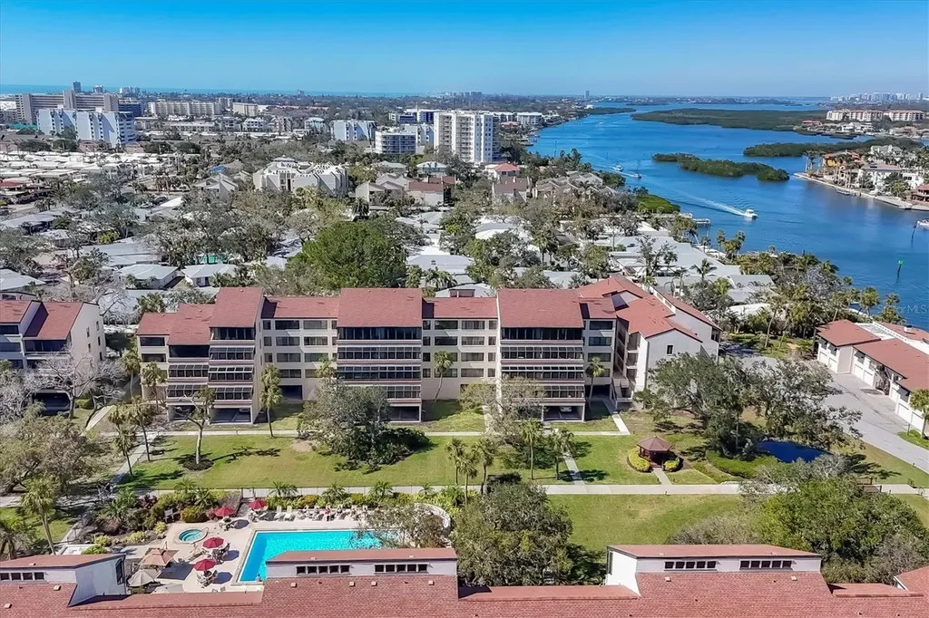 6285 Midnight Pass Road Sarasota FL 34242
